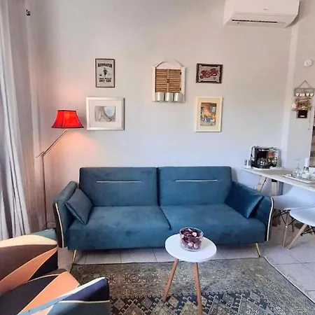 Petit House Vrachati * Vrahati